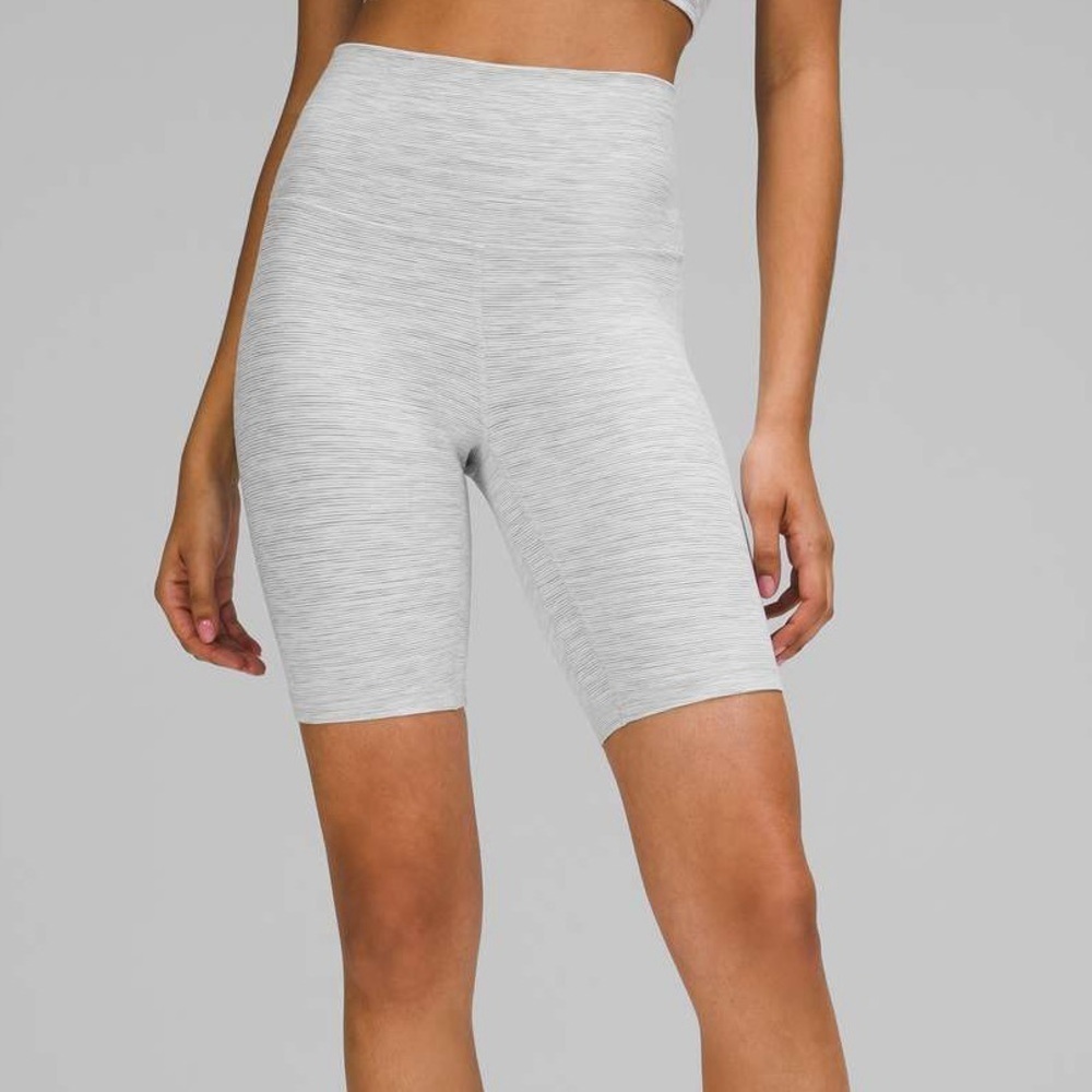 Lululemon Align Short High Rise 10” - Picture 2 of 9